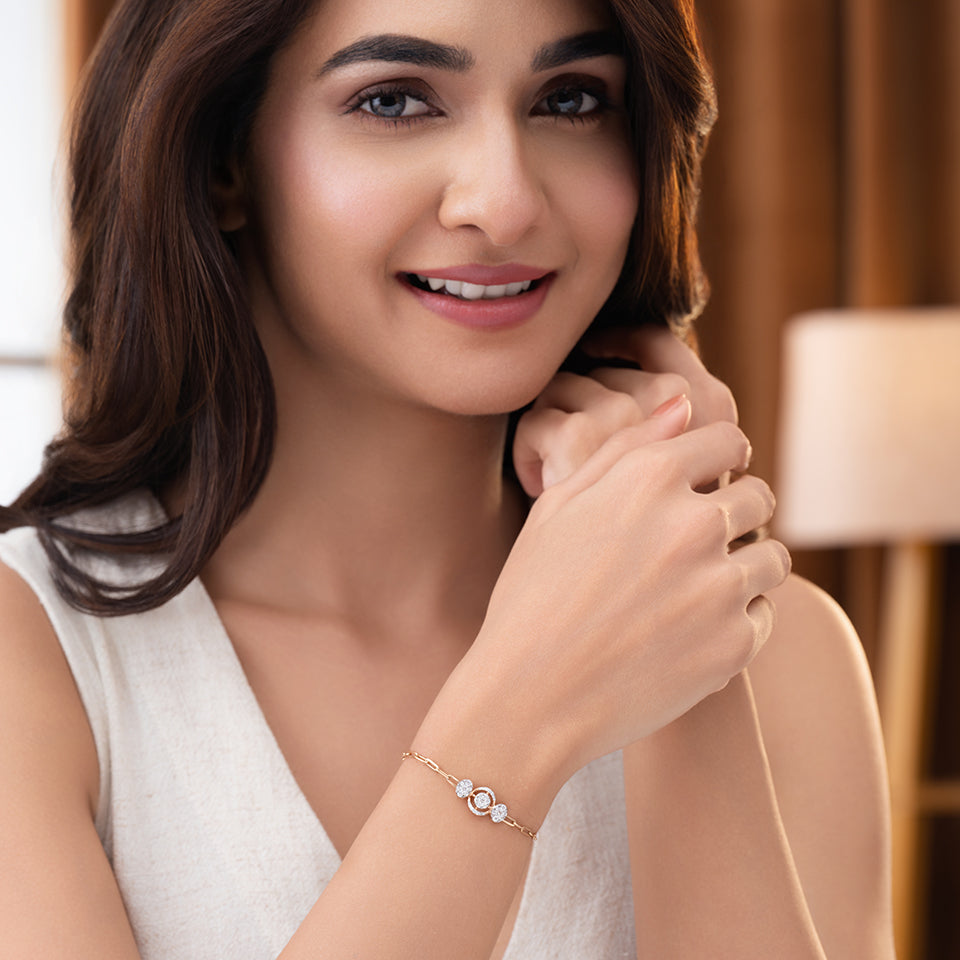 Glimmering Triplet Diamond Bracelet