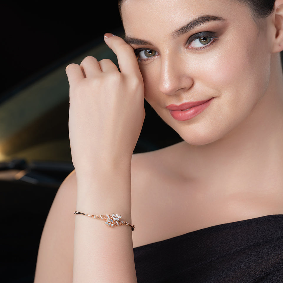 Petal Filigree Diamond Bracelet