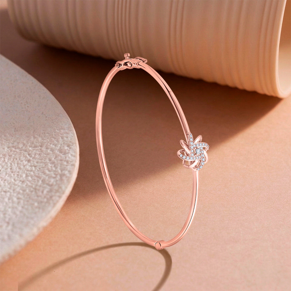 Solitaire Star Diamond Bracelet