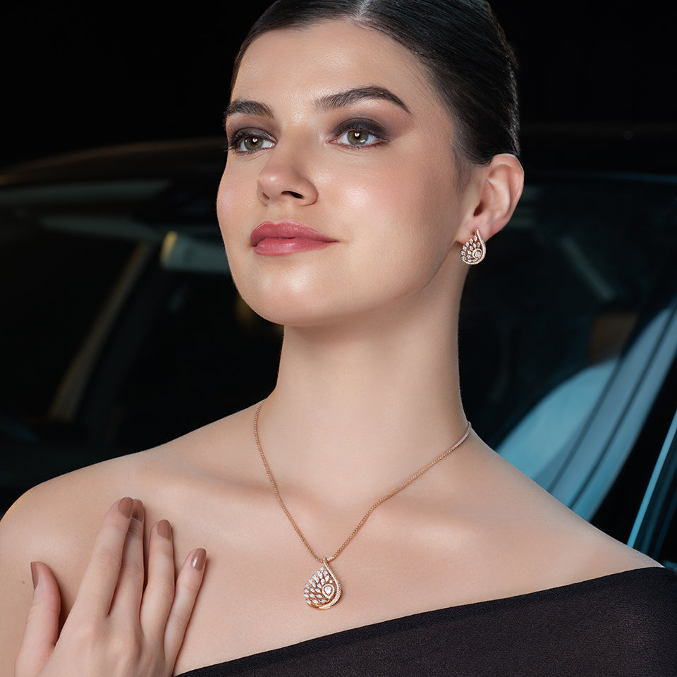 Stunning Symphony Diamond Pendant Set