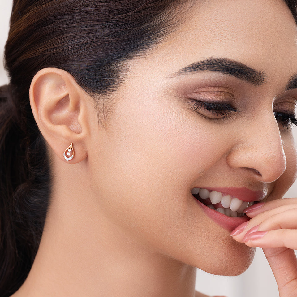 Heaven Dewdrop Diamond Earrings
