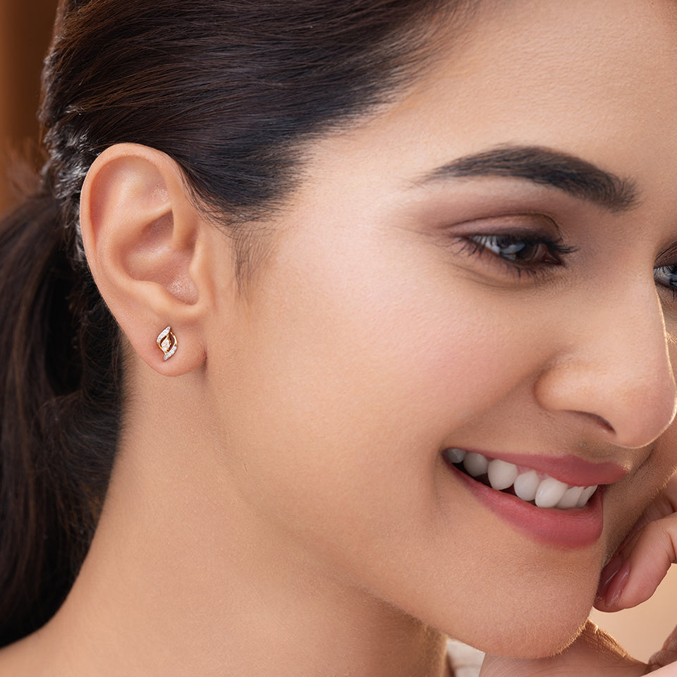 Dazzling Flare Diamond Earrings