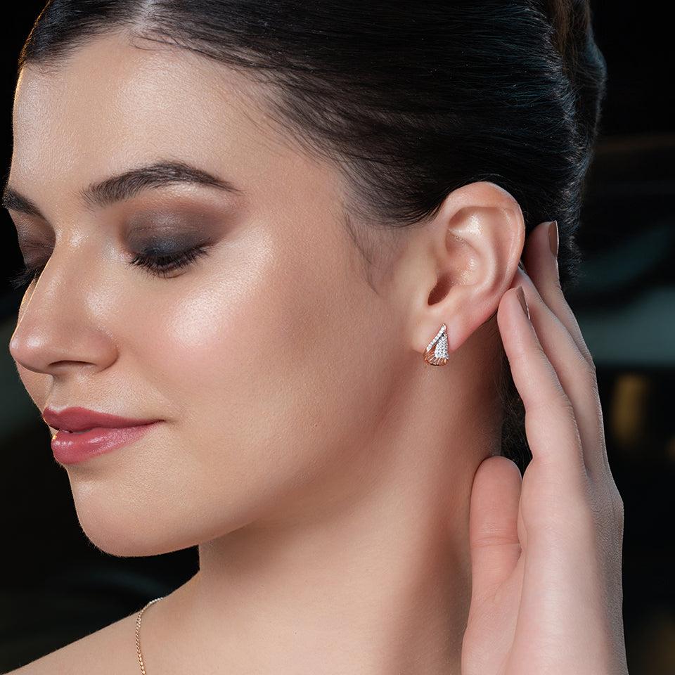 Raindrop Lattice Diamond Earrings