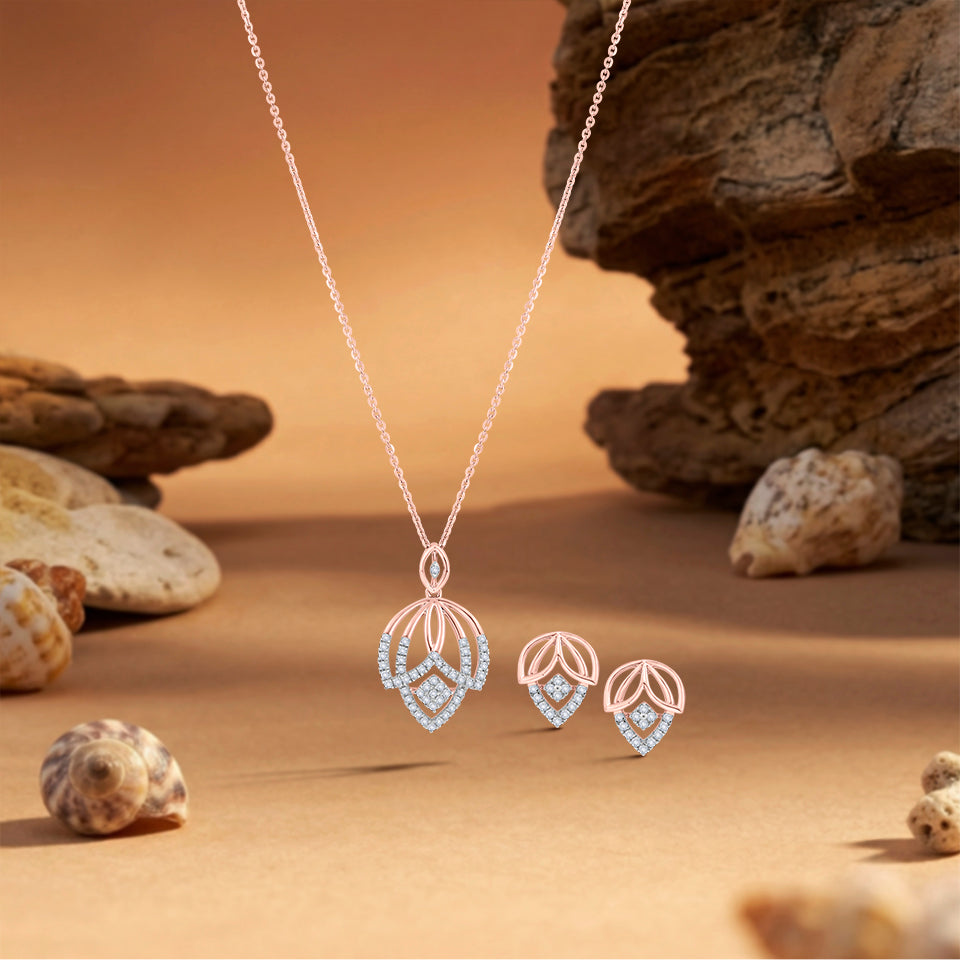 Graceful Bloom Diamond Necklace Set