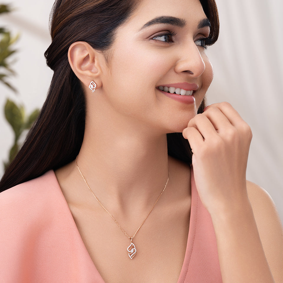 Shining Leaf Diamond Necklace Set