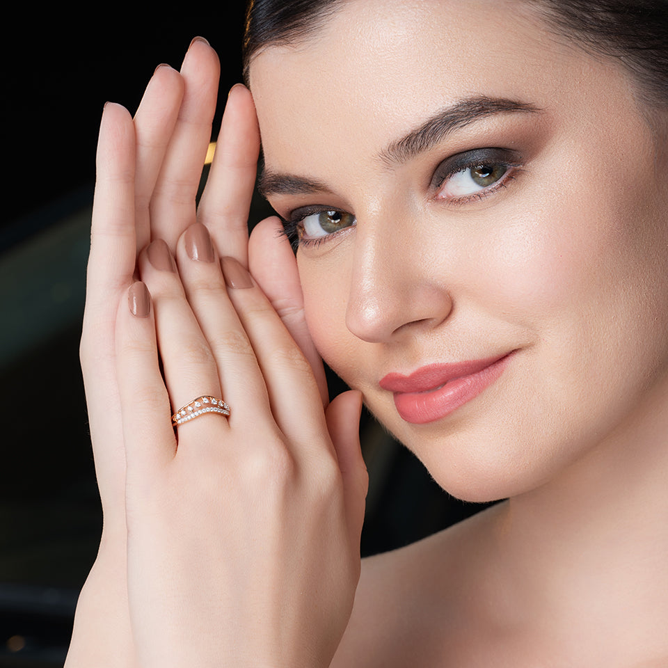 Filigree Tiara Diamond Finger Ring