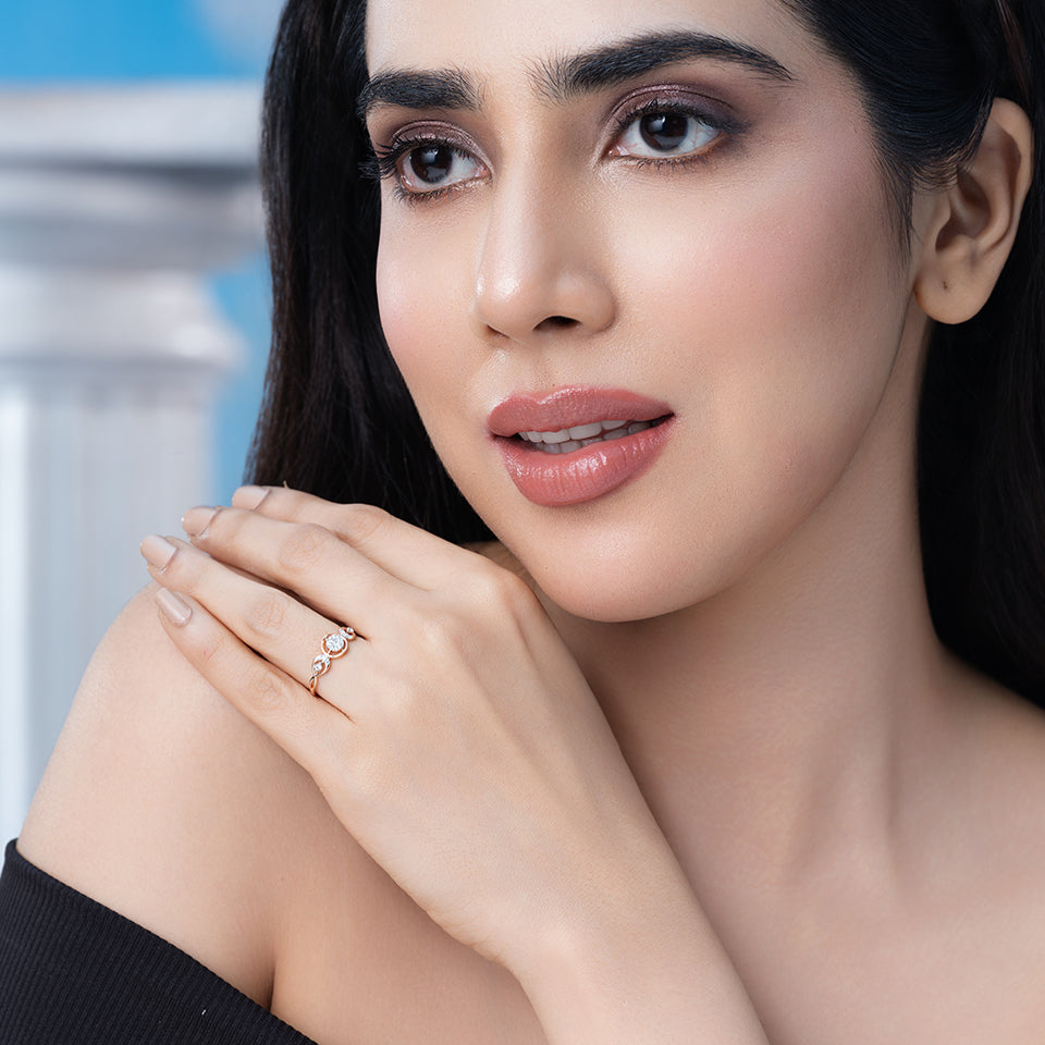 Trio Crest Diamond Finger Ring