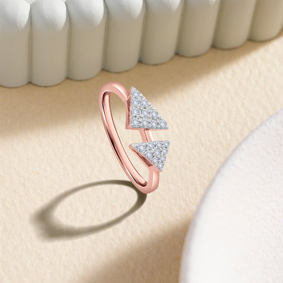 Vanguard Triangle Diamond Finger Ring
