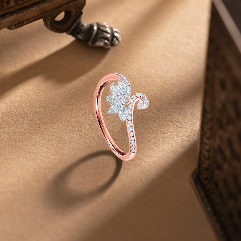 Petal Swirl Diamond Finger Ring