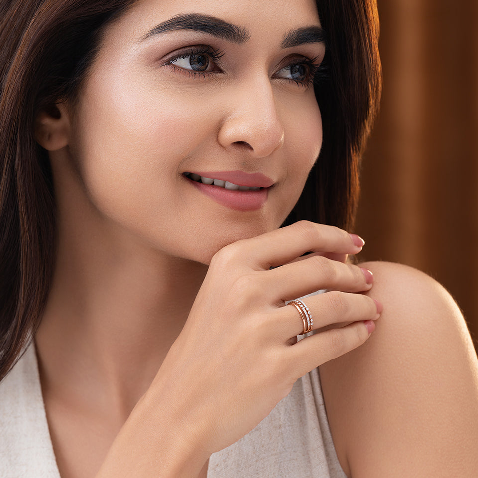 Stunning Symphony Diamond Finger Ring