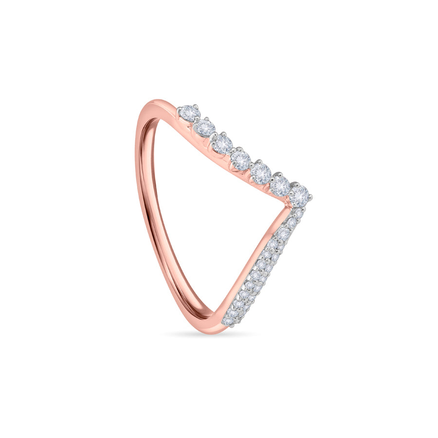Classic Vanki Shaped Diamond Finger Ring
