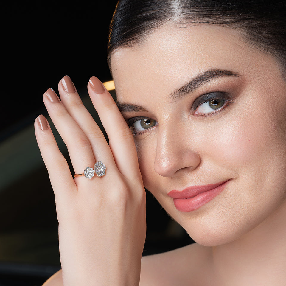 Pretty Pair Diamond Finger Ring