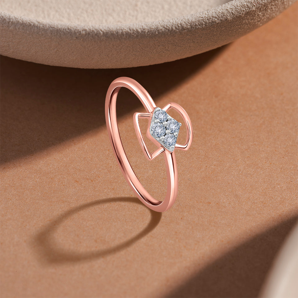 Minimalist Apex Diamond Finger Ring