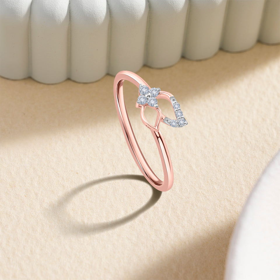 Blooming Vine Diamond Finger Ring
