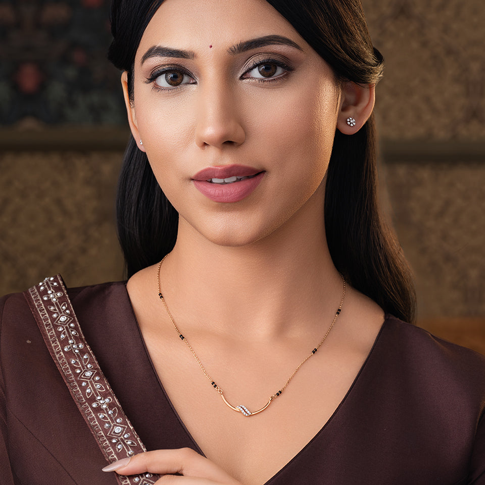 Shining Dual Swirl Diamond Mangalsutra