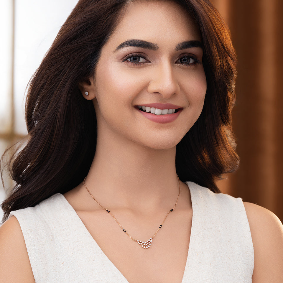 Ornate Cluster Diamond Mangalsutra