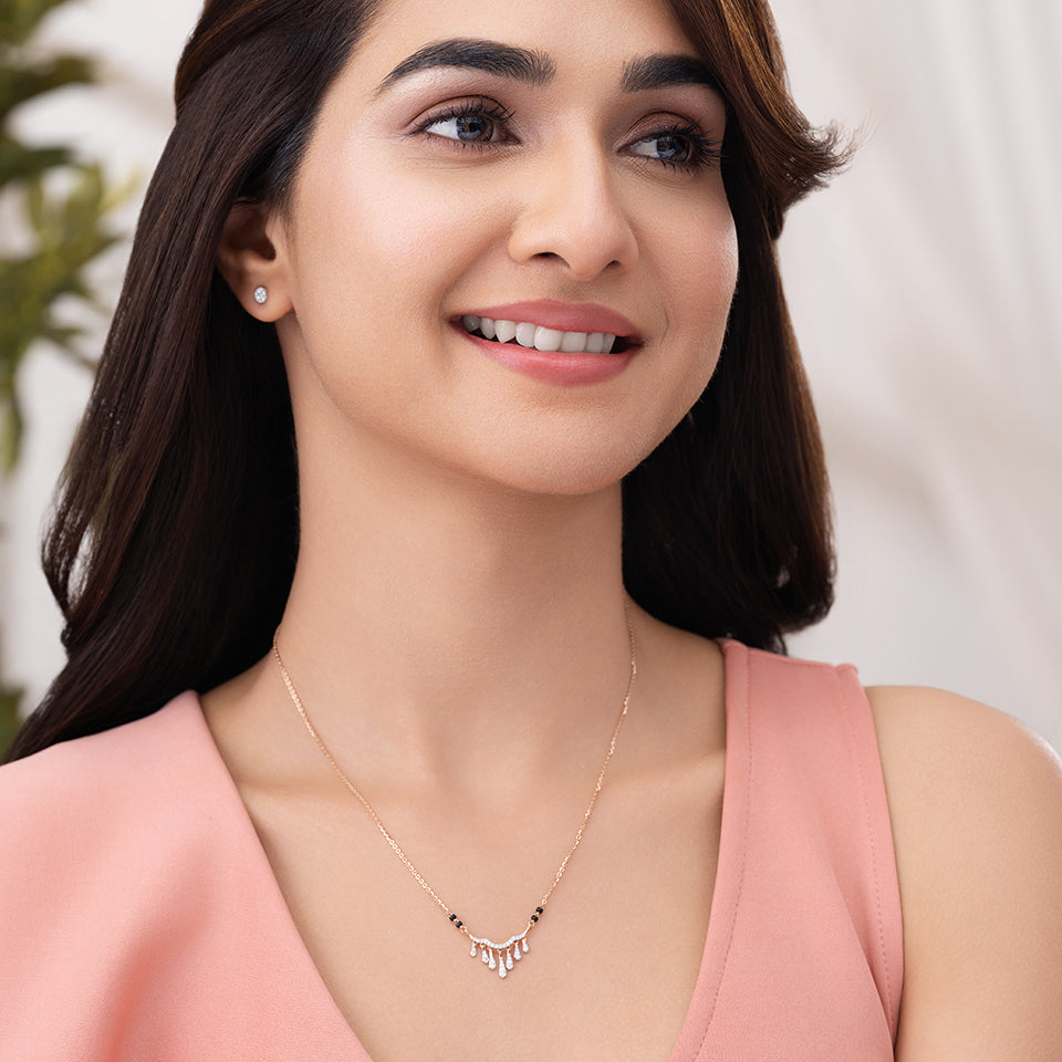 Linear Lustre Diamond Mangalsutra