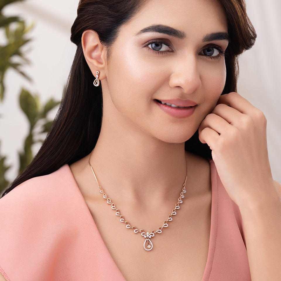 Teardrop Elegance Diamond Necklace Set