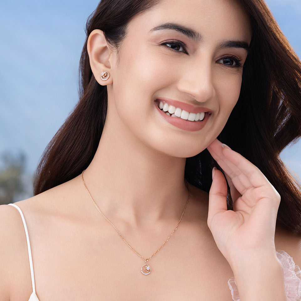 Lunar Bloom Diamond Necklace Set