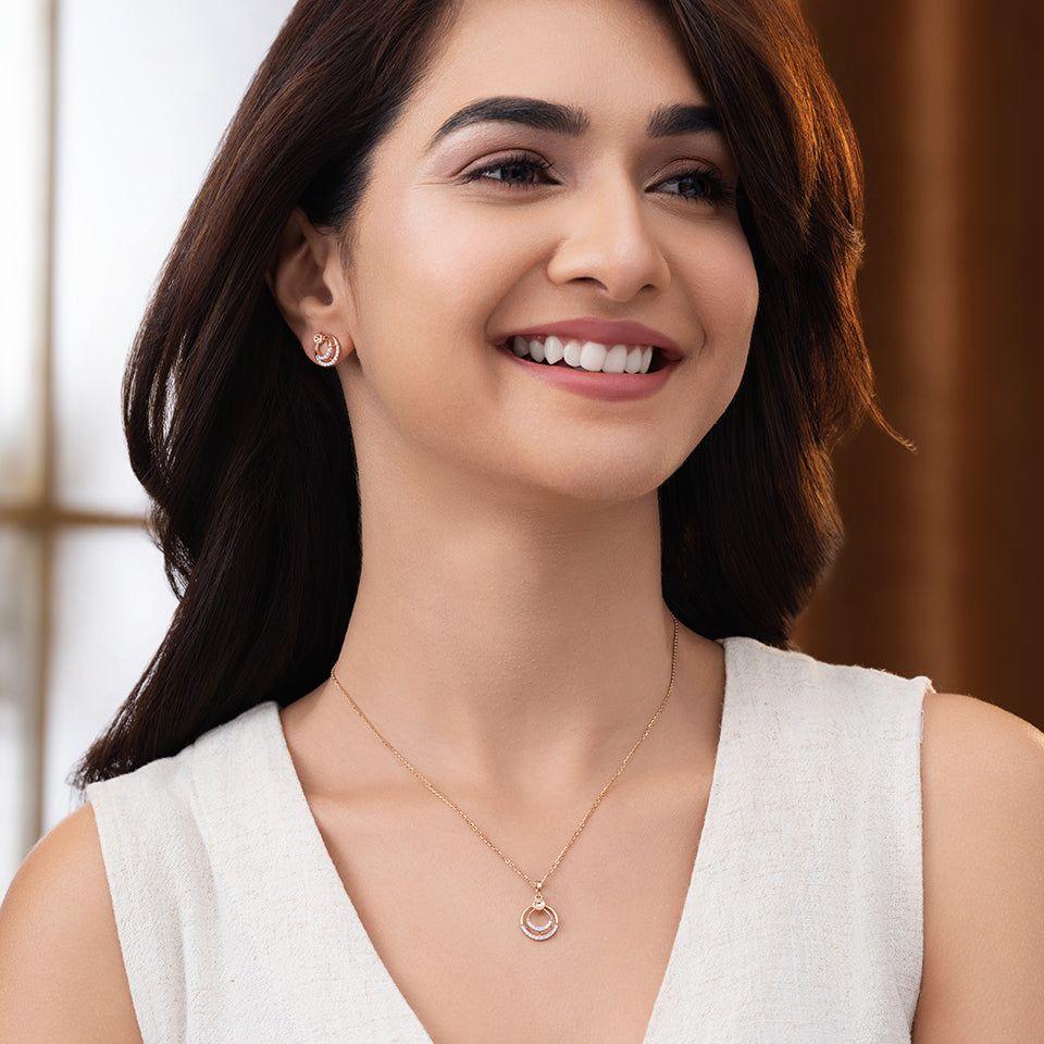 Ornate Orbits Diamond Necklace Set