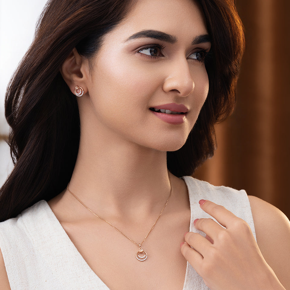 Ornate Orbits Diamond Necklace Set