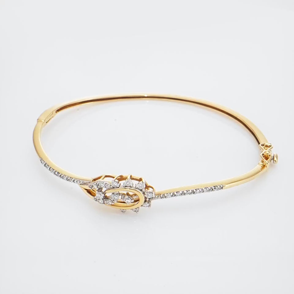 Imperial Crest Diamond Bracelet