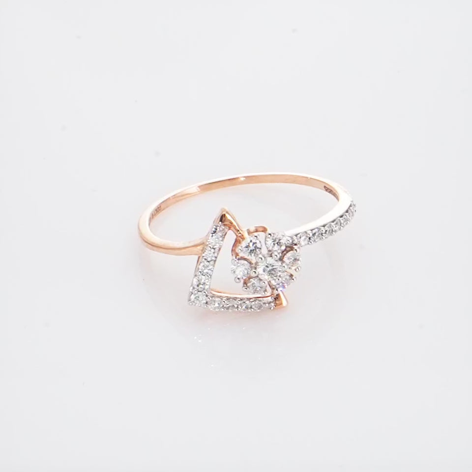 Petal Prism Diamond Finger Ring