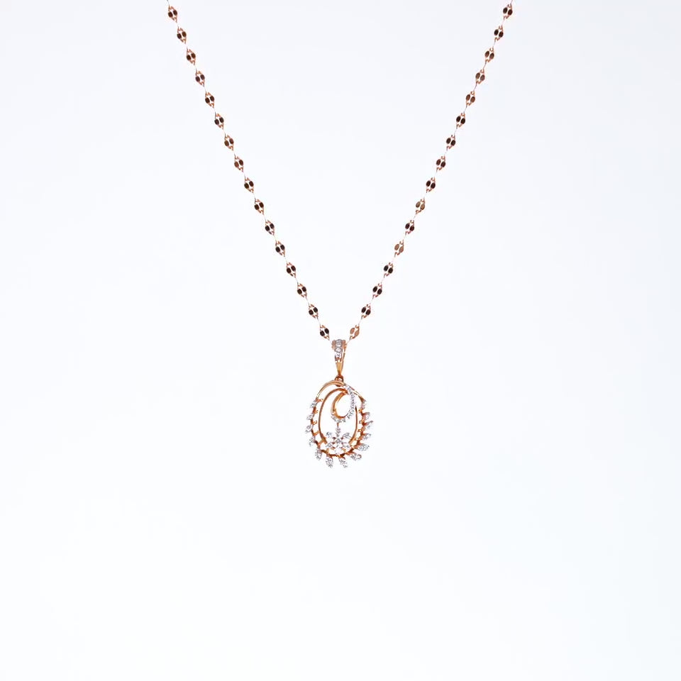 Floral Core Diamond Chain Pendant